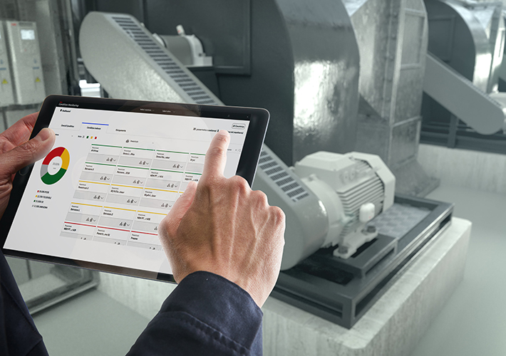 foto noticia ABB colabora con Microsoft en eficiencia energética para reforzar su compromiso con una sociedad baja en carbono.